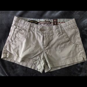 Freestyle Kahki Shorts